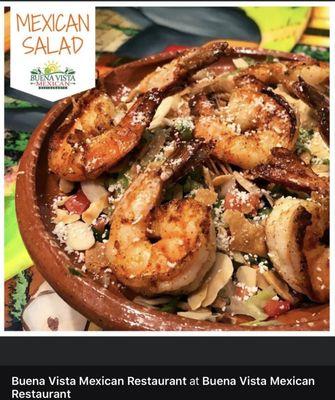 Mexican salad with shrimp