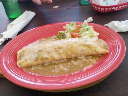 When driving though Deming New Mexico El Mirador is my stop for the Best Green Burrito in New Mexico.