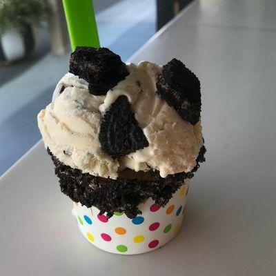 Chocolate chip with oreo cookies