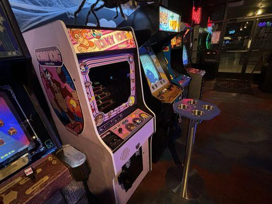 Donkey Kong Cabinet