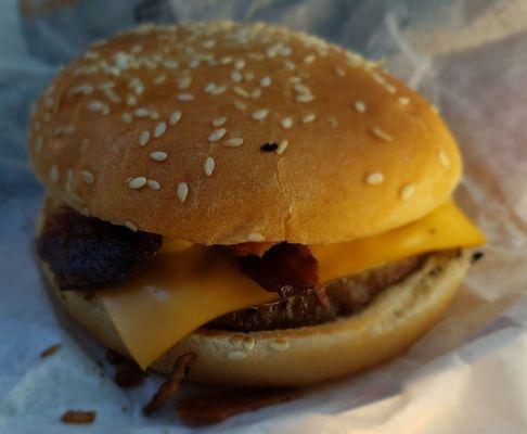 Bacon cheeseburger