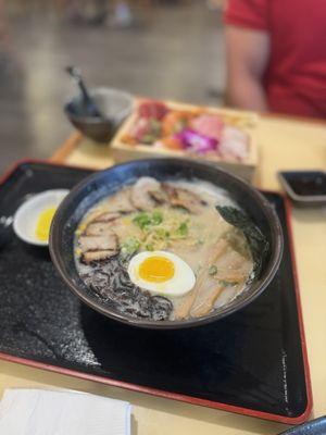 Tonkatsu ramen and kanji box