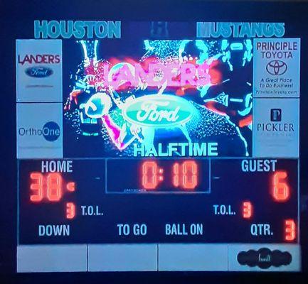 Houston Vs Cordova halftime.