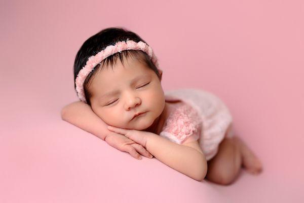 Orange County Luxury In-Home Newborn Photography. Call or text 714-300-8670 for inquiry.