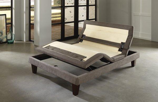 Choose from several different styles of adjustable bed bases and add the perfect comfort level mattress to fit your lifestyle!