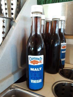 "Captain D's" Malt Vinegar