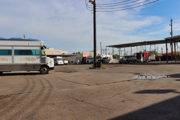 High Food Truck Wash and Dump