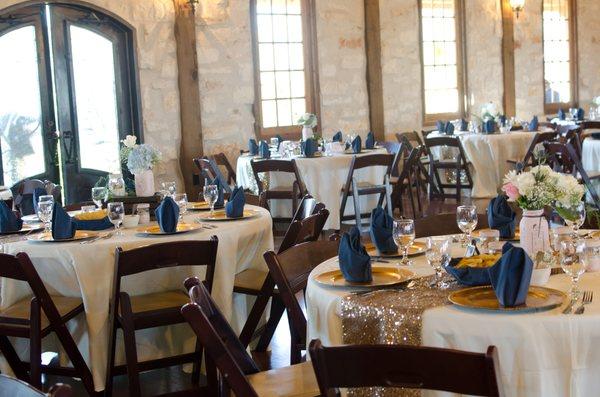 Decor by Dulce - Rustic Themed Wedding at The Springs in Katy, Texas. www.linenrentalhouston.com