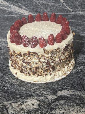 Pecan Raspberry Cake