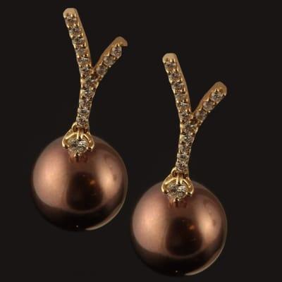 14mm Tahitial South Sea Bronze pearls in 18k y/gold