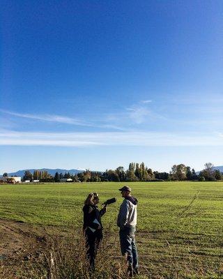 Environment reporter Bellamy Pailthorp out in the field.