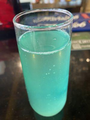 Mermaid mimosa! So pretty & very tasty too!