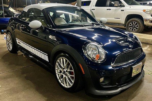 Mini Cooper - Interior and Exterior Detail