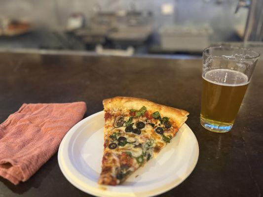 Slice Pizzeria & Taphouse