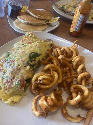 Very Veggie Omelette Curly Fries