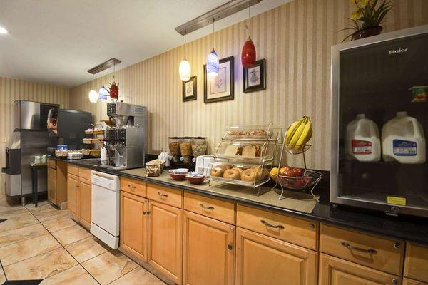 Microtel Inn & Suites By Wyndham Charlotte Airport