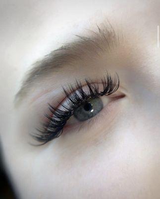 Wispy lashes on this babe