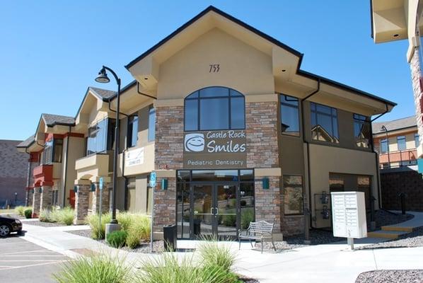 Exterior of our dental office.