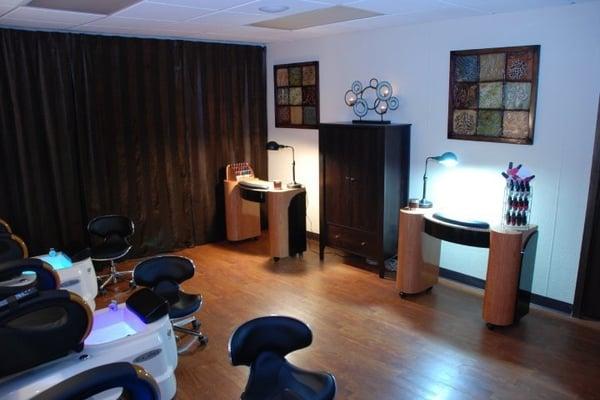 Pedicure/Manicure room