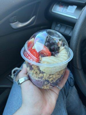 açaí bowl