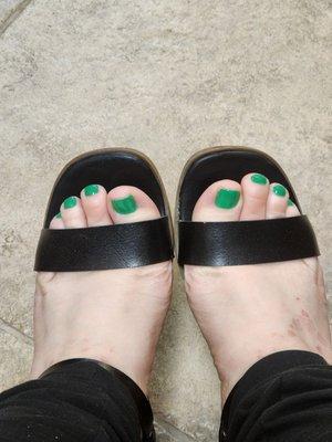 Beautiful toes by Jennifer