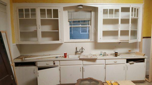 We reclaim vintage kitchen cabinets