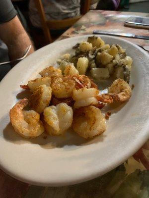 Grilled shrimp and smother potatoes