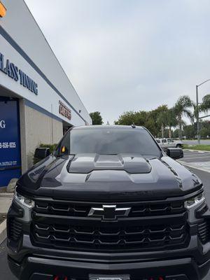 Call/Text Us! (909) 656-1035 
Chevrolet Silverado 
35% Windshield 
PRIME XR @Xpel