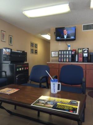 Lobby with TV and complimentary coffee/tea