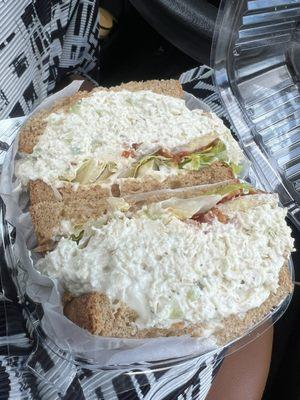 Chicken salad sandwhich