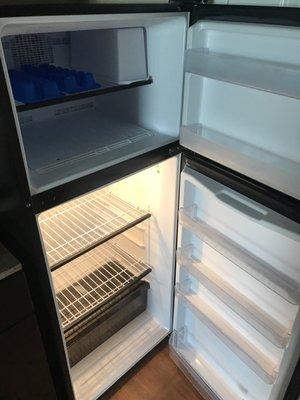 Studio king refrigerator and freezer