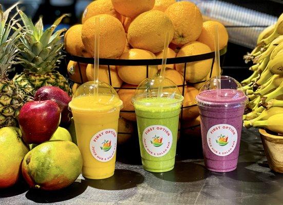 Our 3 most popular Smoothies. Golden Star, Green King Express and Berry Blast