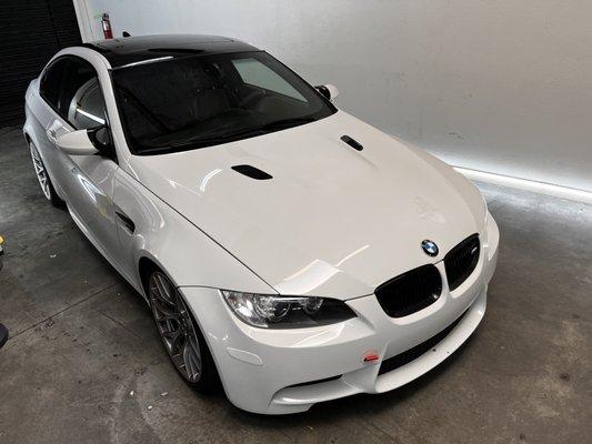 M3 roof wrapped in 3M Gloss Black