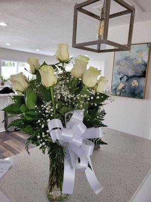 Dozen white roses