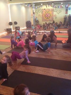 Kids Yoga Parties!