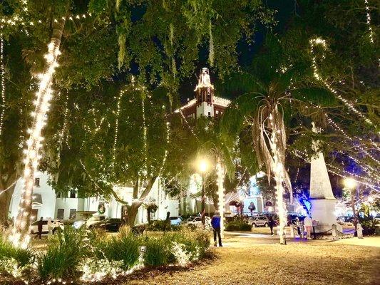 Plaza de la Constitucion -- Christmas lights