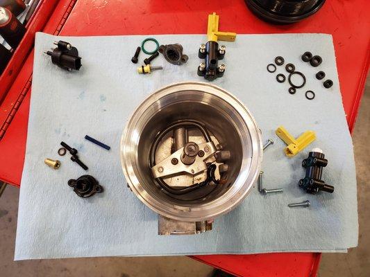 Resealing a ford diesel water separator assembly.