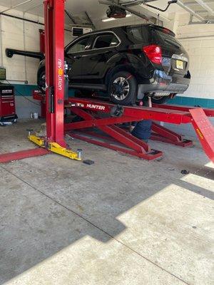 This guy doesn't even know how to do an alignment.