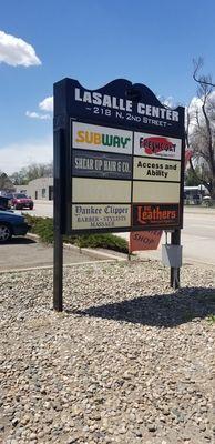 Shopping center sign