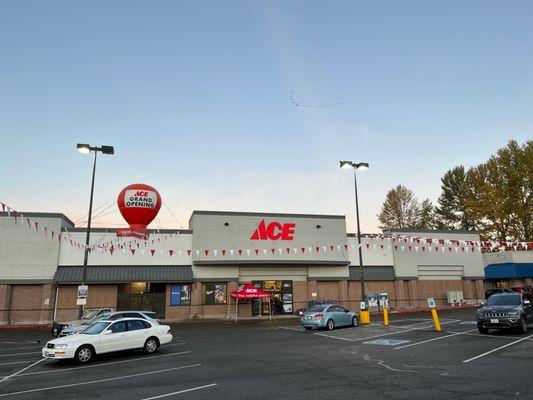 Ace Hardware - Milton