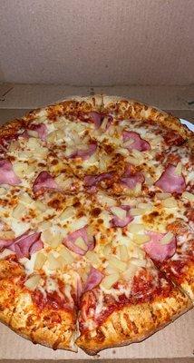 Original Crust Hawaiian Chicken Pizza