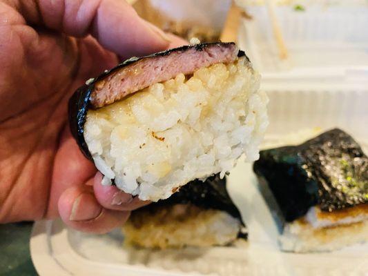 Spam musubi