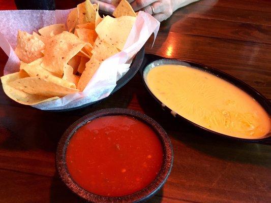 Super yummy chips, salsa and CCQ