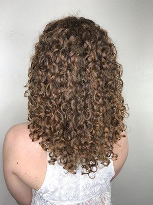 Natural curls