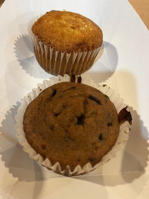 Cornbread and blueberry muffin.