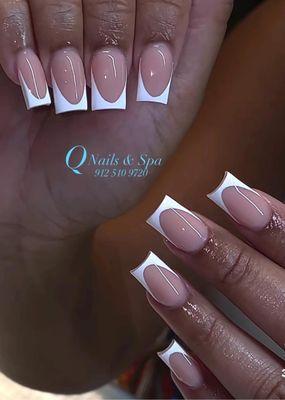 Q Nails & Spa