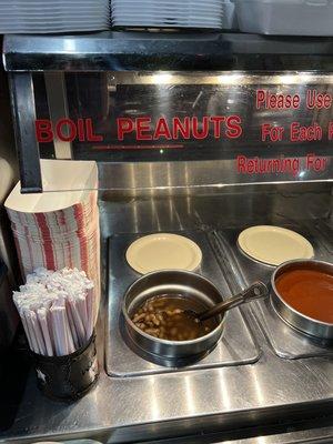 Boiled peanuts and sauce for all!