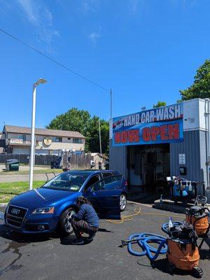 Best car wash ever in Danbury