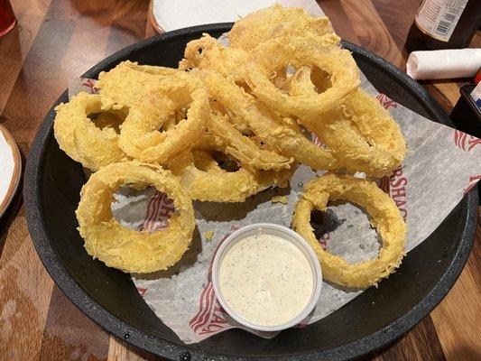 Onion rings $9