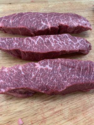 Snake River Farms Gold Label American Wagyu Zabuton Steak